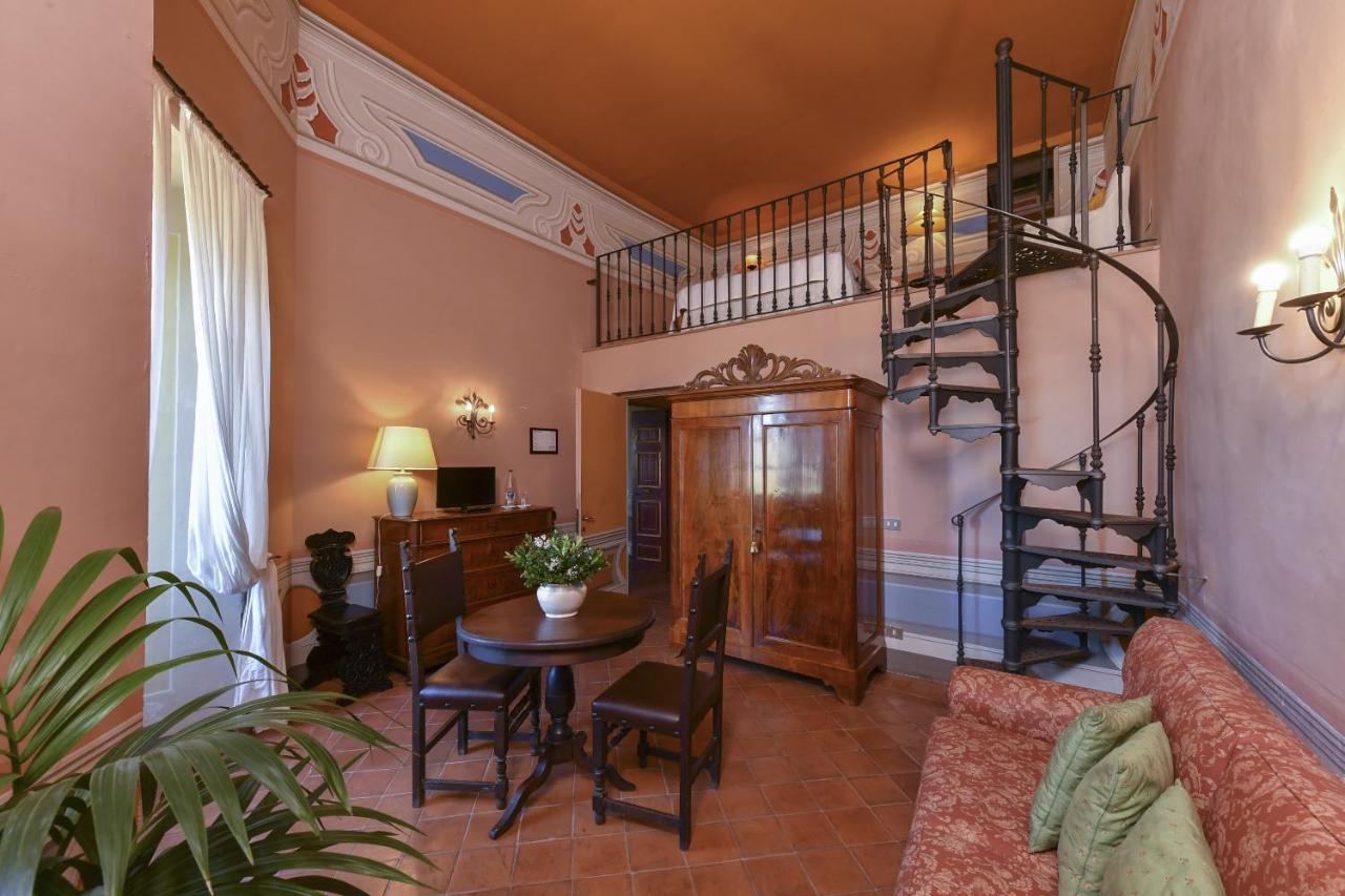 Castello Costaguti Hotel Roccalvecce Ngoại thất bức ảnh