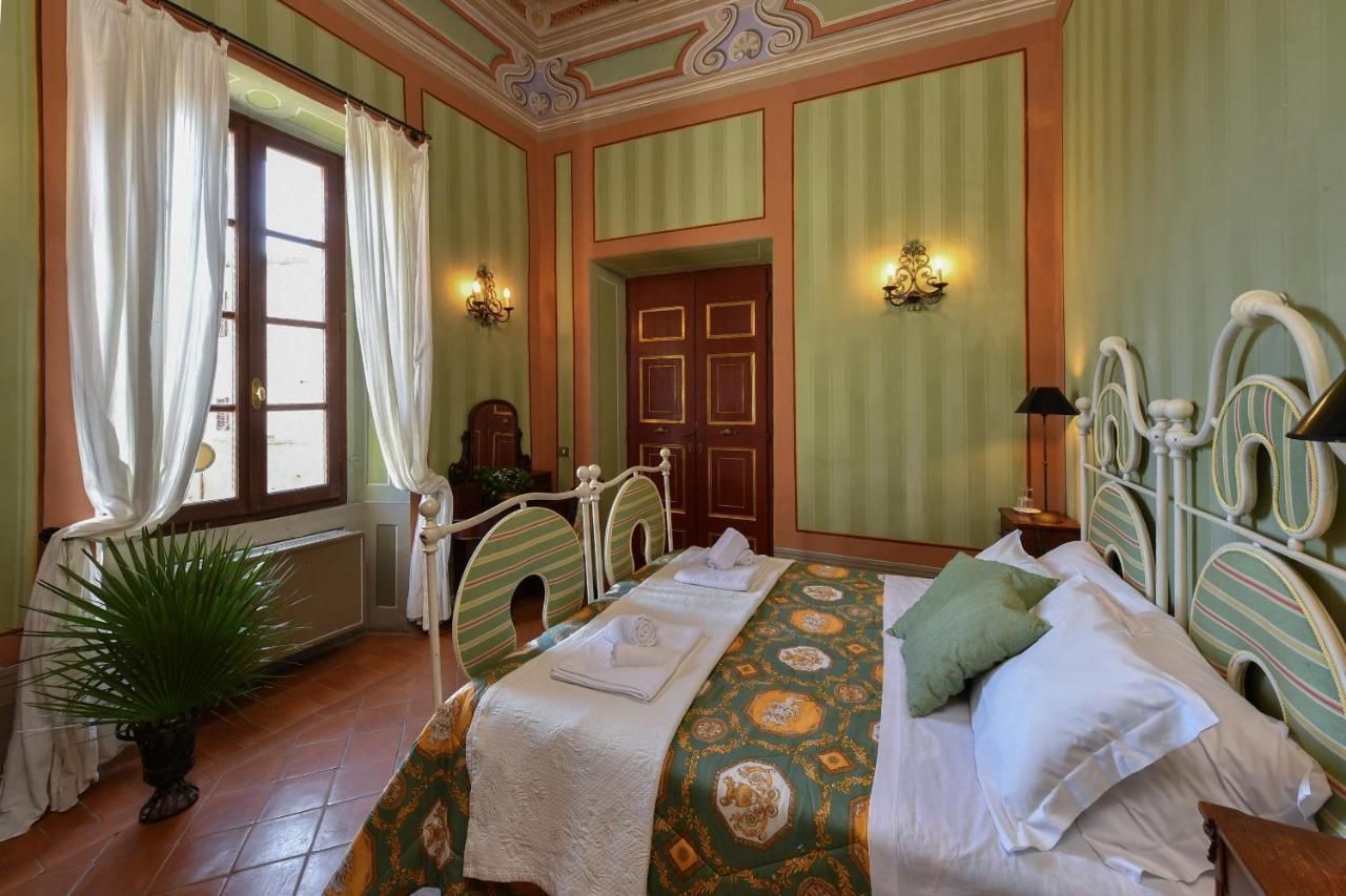 Castello Costaguti Hotel Roccalvecce Ngoại thất bức ảnh