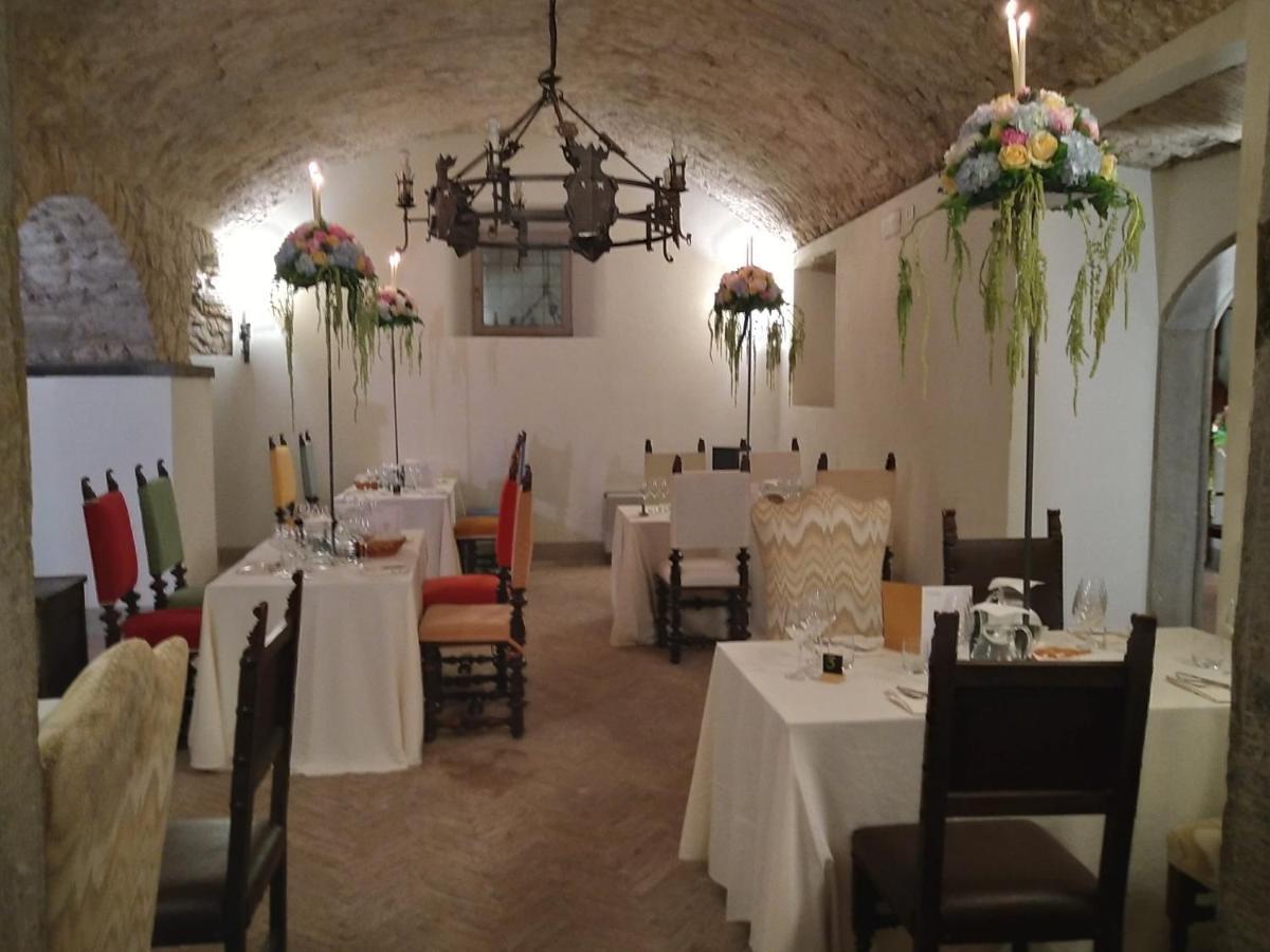 Castello Costaguti Hotel Roccalvecce Ngoại thất bức ảnh
