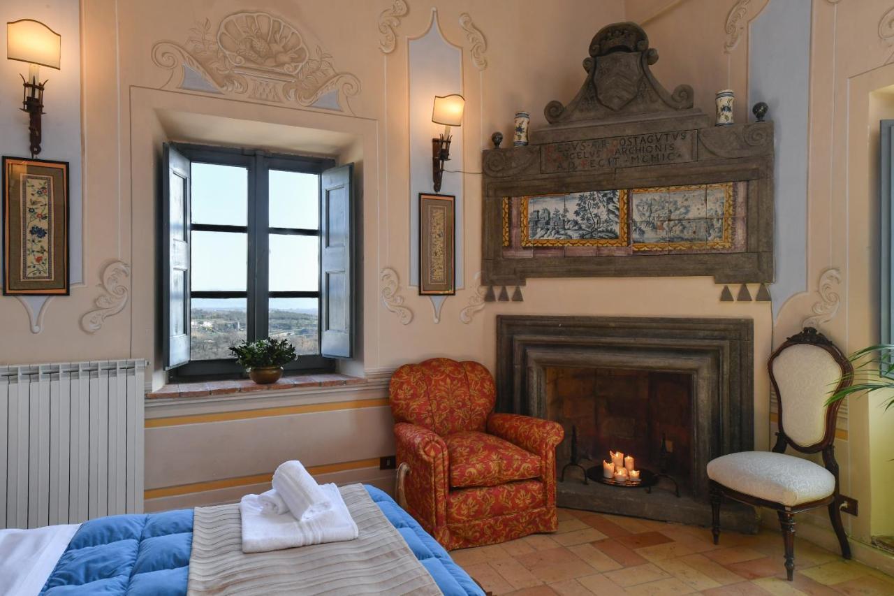 Castello Costaguti Hotel Roccalvecce Ngoại thất bức ảnh